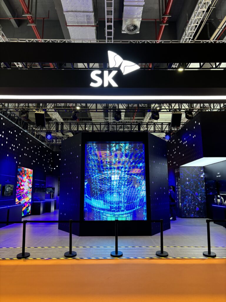 SK海力士携手SK中国、SK电讯共同参展进博会